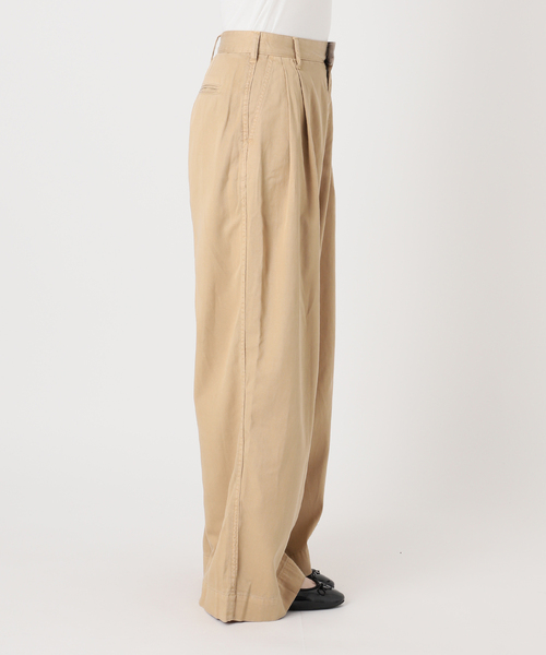 IENA（イエナ）の「BLACK ワイドチノパンツ（チノパンツ・レディース・ベージュ・40/38/36/34）」の6枚目の写真