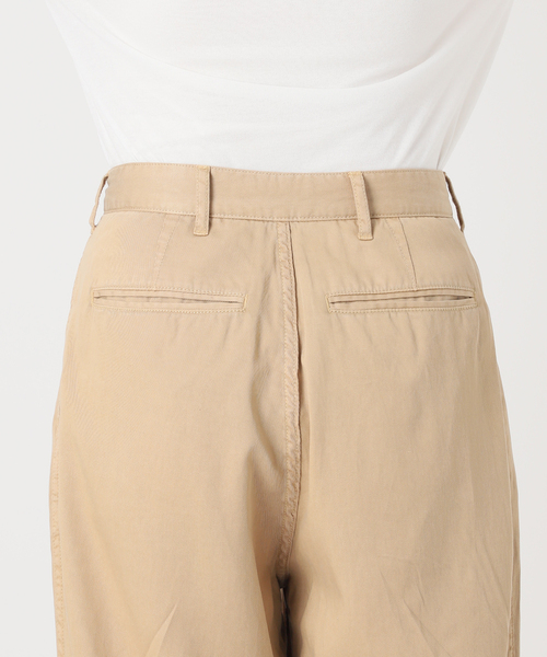 IENA（イエナ）の「BLACK ワイドチノパンツ（チノパンツ・レディース・ベージュ・40/38/36/34）」の8枚目の写真