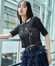 レディースのニット/セーター(ブラック/黒色系・花柄・ボタニカル柄 レディースのニット/セーター(ブラック/黒色系・花柄・ボタニカル柄