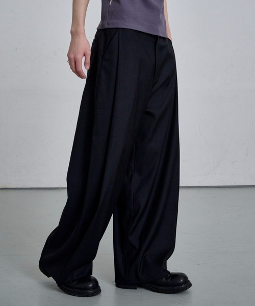 DEEP TUCK SLACKS（Tシャツ/カットソー）｜THE CLE（ザクレ）の