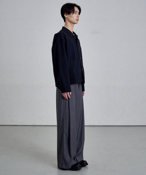 THE CLE(ザクレ)の「DEEP TUCK SLACKS / ディープタックスラックス(スラックス・メンズ・グレー/ブラック・LARGE/MEDIUM/SMALL)」の7枚目の写真
