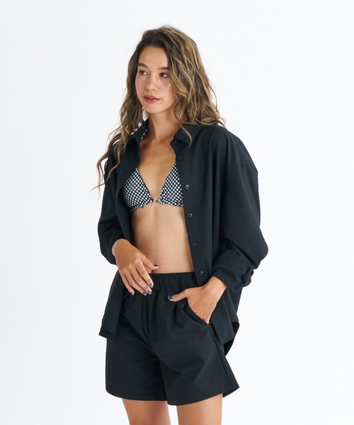 ROXY(ロキシー)の「ROXY SOLUNA SHIRTS シアサッカー素材 ラッシュシャツ【2026年春夏モデル】(シャツ/ブラウス・レディース・ターコイズブルー/ブラック/ホワイト/ピンク・LARGE/MEDIUM/SMALL)」の2枚目の写真