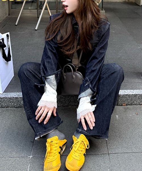 FAVORITO(ファヴォリート)の「ショートジャケットデニムパンツセットアップ(セットアップ・レディース・ダークブルー・L/M/S)」の7枚目の写真