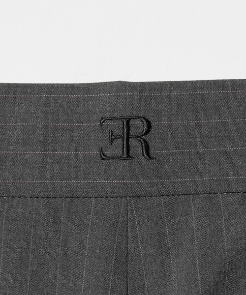 ER（イーアール）の「＜ER＞ストライプ タックワイド パンツ（その他パンツ・レディース・グレー系・M/S）」の17枚目の写真