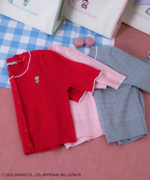 JILL by JILL STUART(ジルバイジルスチュアート)の「<タイニーチャムコラボ>ミニケーブルカーデトップス(ニット/セーター・レディース・ネイビー/グレー/レッド/ピンク/ホワイト/グリーン・FREE)」の6枚目の写真