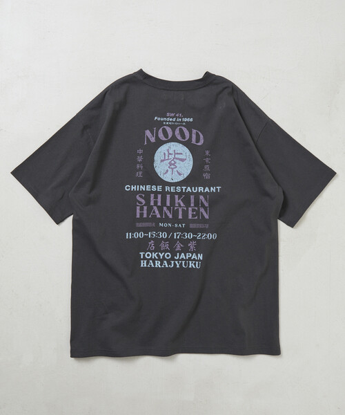 FREAK'S STORE(フリークスストア)の「限定展開 紫金飯店×FREAK'S STORE 別注 バックプリント クルーネックTシャツ(Tシャツ/カットソー・メンズ・ネイビー/チャコールグレー/ホワイト/ピンク・SMALL/MEDIUM/LARGE)」の19枚目の写真