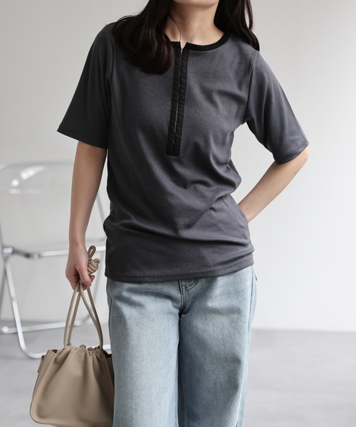ap retro(アプレトロ)の「配色デザインリブトップス / テレコTeeシャツ(Tシャツ/カットソー・レディース・チャコール/モカ/ホワイト系その他/オフホワイト/ブラック系その他・FREE)」の12枚目の写真