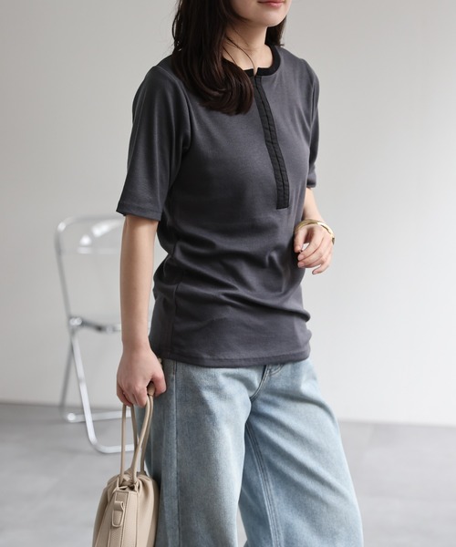 ap retro(アプレトロ)の「配色デザインリブトップス / テレコTeeシャツ(Tシャツ/カットソー・レディース・チャコール/モカ/ホワイト系その他/オフホワイト/ブラック系その他・FREE)」の14枚目の写真