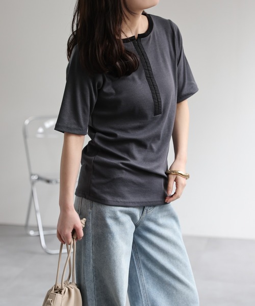 ap retro(アプレトロ)の「配色デザインリブトップス / テレコTeeシャツ(Tシャツ/カットソー・レディース・チャコール/モカ/ホワイト系その他/オフホワイト/ブラック系その他・FREE)」の15枚目の写真