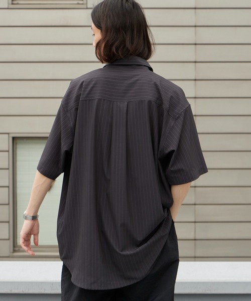 THOUSAND MILE(サウザンドマイル)の「THOUSAND MILE/サウザンドマイル SHORT SLEEVE SHIRT 2026年春夏春服 夏服(シャツ/ブラウス・メンズ・ネイビー/チャコール・M/L/XL)」の18枚目の写真