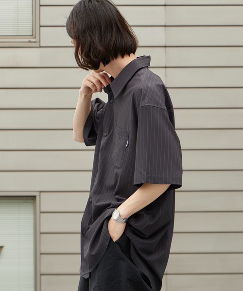 THOUSAND MILE(サウザンドマイル)の「THOUSAND MILE/サウザンドマイル SHORT SLEEVE SHIRT 2026年春夏春服 夏服(シャツ/ブラウス・メンズ・ネイビー/チャコール・M/L/XL)」の16枚目の写真