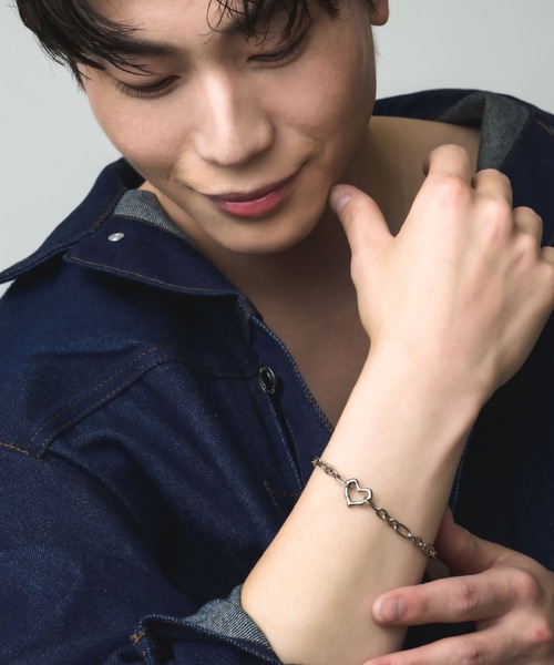 muku(ムク)の「BRACELET/POINT HEART CHAIN(ブレスレット・メンズ・シルバー・FREE)」の4枚目の写真