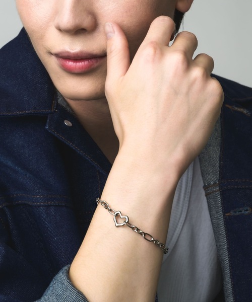 muku(ムク)の「BRACELET/POINT HEART CHAIN(ブレスレット・メンズ・シルバー・FREE)」の12枚目の写真