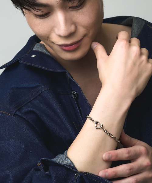 muku(ムク)の「BRACELET/POINT HEART CHAIN(ブレスレット・メンズ・シルバー・FREE)」の13枚目の写真