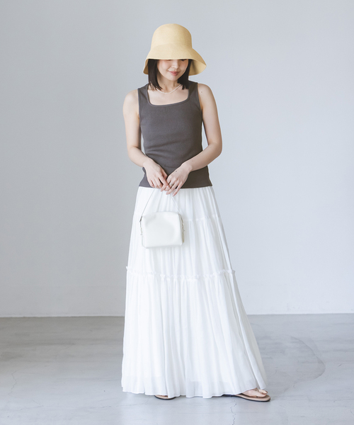 Noble(ノーブル)の「《アンサンブル対応》MAISON CORNICHON/メゾン コルニション Square Tank TOP(タンクトップ・レディース・レッド/アイボリー/チャコールグレー・FREE)」の12枚目の写真