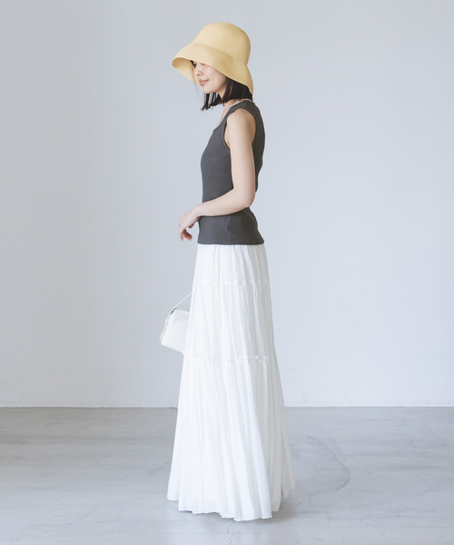 Noble(ノーブル)の「《アンサンブル対応》MAISON CORNICHON/メゾン コルニション Square Tank TOP(タンクトップ・レディース・レッド/アイボリー/チャコールグレー・FREE)」の13枚目の写真