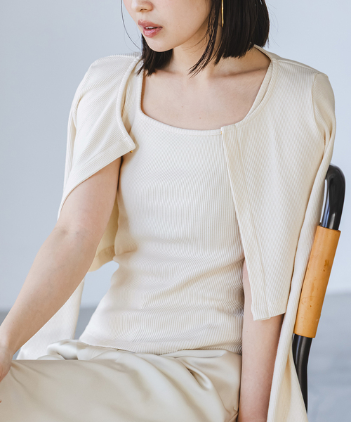 Noble(ノーブル)の「《アンサンブル対応》MAISON CORNICHON/メゾン コルニション Square Tank TOP(タンクトップ・レディース・レッド/アイボリー/チャコールグレー・FREE)」の16枚目の写真