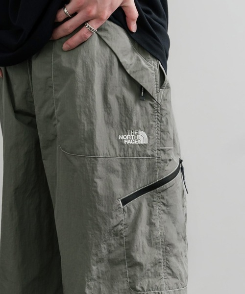 THE NORTH FACE(ザノースフェイス)の「日本未展開モデル THE NORTH FACE ザ・ノースフェイス WHITE LABEL ホワイトレーベル SHELDON BERMUDA ナイロンワイドハーフパンツ(その他パンツ・メンズ・スモークグレー/ブラック/カーキ・L/XL/M)」の15枚目の写真