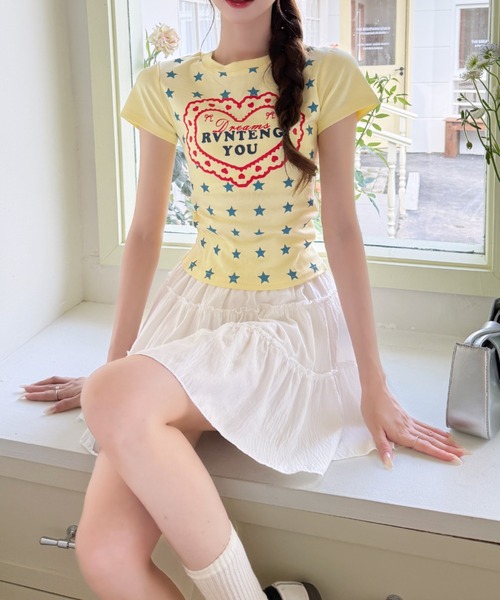 Ada.(エイダ)の「星柄 フロント ロゴ プリント コンパクト Tシャツ(Tシャツ/カットソー・レディース・ブラック/イエロー/ネイビー・FREE)」の9枚目の写真
