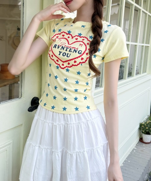 Ada.(エイダ)の「星柄 フロント ロゴ プリント コンパクト Tシャツ(Tシャツ/カットソー・レディース・ブラック/イエロー/ネイビー・FREE)」の7枚目の写真