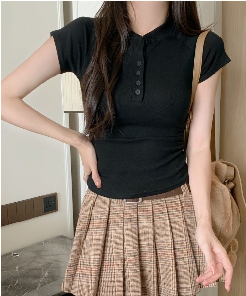 Emilie(エミリー)の「ヘンリーネック半袖トップス(Tシャツ/カットソー・レディース・ブラック/オートミール/ホワイト・FREE)」の13枚目の写真