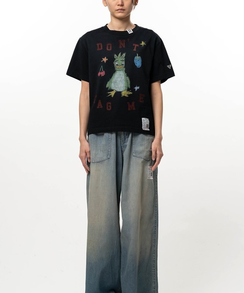 Maison MIHARA YASUHIRO(メゾンミハラヤスヒロ)の「Leon Doodle Printed T-shirt(Tシャツ/カットソー・レディース・ホワイト/ブラック・36/38)」の2枚目の写真