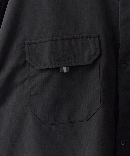 Russell Athletic(ラッセルアスレティック)の「RUSSELL ATHLETIC / ラッセルアスレティック SHELTECH Ripstop Shirt リップストップ ユーティリティーシャツ 半袖 メンズ 2026年 夏 夏服(シャツ/ブラウス・メンズ・ブラック/ベージュ/サックスブルー・M/L/XL)」の8枚目の写真