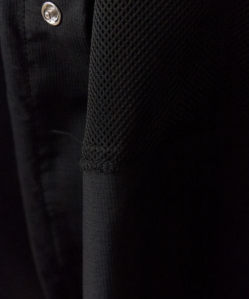 Russell Athletic(ラッセルアスレティック)の「RUSSELL ATHLETIC / ラッセルアスレティック SHELTECH Ripstop Shirt リップストップ ユーティリティーシャツ 半袖 メンズ 2026年 夏 夏服(シャツ/ブラウス・メンズ・ブラック/ベージュ/サックスブルー・M/L/XL)」の15枚目の写真