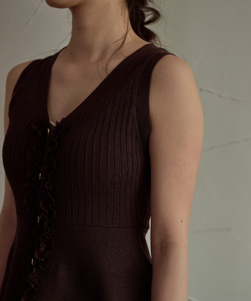 mideal（マイディール）の「lace design glitter peplum knit / レースデザイングリッターペプラムニット（ニット/セーター・レディース・ネイビー/ブラウン・FREE）」の6枚目の写真