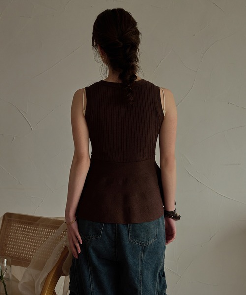 mideal（マイディール）の「lace design glitter peplum knit / レースデザイングリッターペプラムニット（ニット/セーター・レディース・ネイビー/ブラウン・FREE）」の9枚目の写真