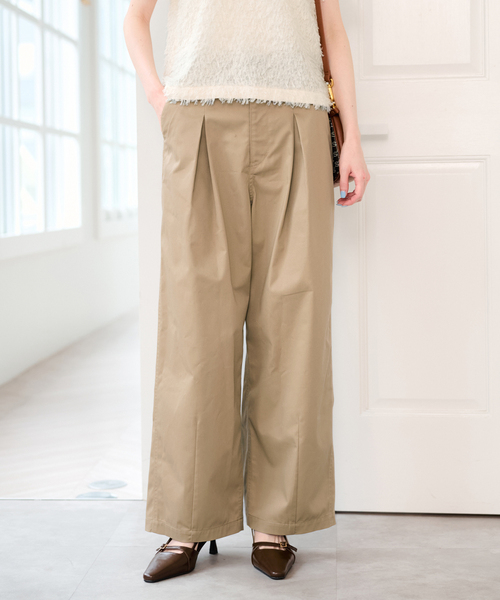 U by SPICK&SPAN(ユーバイスピックアンドスパン)の「ライトツイルタックカーブパンツ(その他パンツ・レディース・ベージュ/カーキ・38/36)」の7枚目の写真