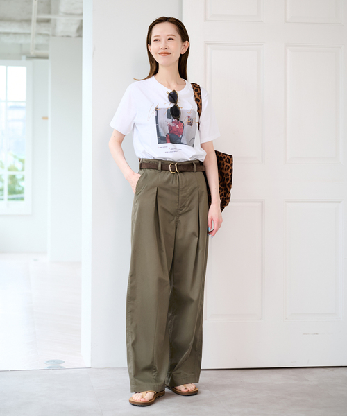 U by SPICK&SPAN(ユーバイスピックアンドスパン)の「ライトツイルタックカーブパンツ(その他パンツ・レディース・ベージュ/カーキ・38/36)」の4枚目の写真