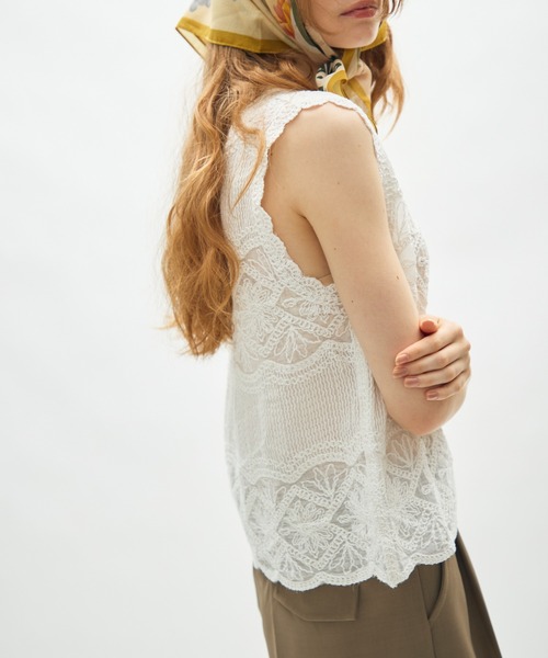 full/fill.(フルフィル)の「natural flower tank / ナチュラルフラワータンク(シャツ/ブラウス・レディース・ナチュラル/ホワイト・FREE)」の7枚目の写真