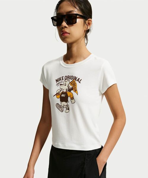 NIKE(ナイキ)の「ナイキ スポーツウェア チル ニット ウィメンズ スリム モッドクロップド Tシャツ / Nike Sportswear Chill Knit Women's Slim Mod-Cropped T-Shirt IM6415-133 Sail(Tシャツ/カットソー・レディース・クリーム・M/L/XL/S/XS)」の3枚目の写真