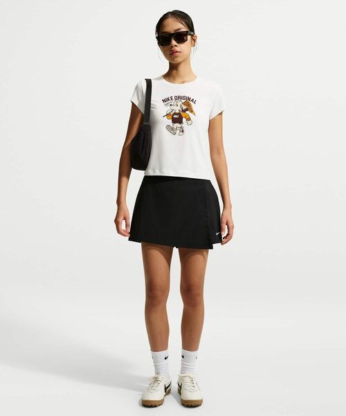 NIKE(ナイキ)の「ナイキ スポーツウェア チル ニット ウィメンズ スリム モッドクロップド Tシャツ / Nike Sportswear Chill Knit Women's Slim Mod-Cropped T-Shirt IM6415-133 Sail(Tシャツ/カットソー・レディース・クリーム・M/L/XL/S/XS)」の4枚目の写真