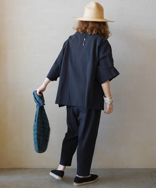 JOURNAL STANDARD LUXE(ジャーナルスタンダード ラックス)の「ドヅメテンジククルーネックTシャツ(Tシャツ/カットソー・レディース・ブラック/ホワイト・FREE)」の15枚目の写真
