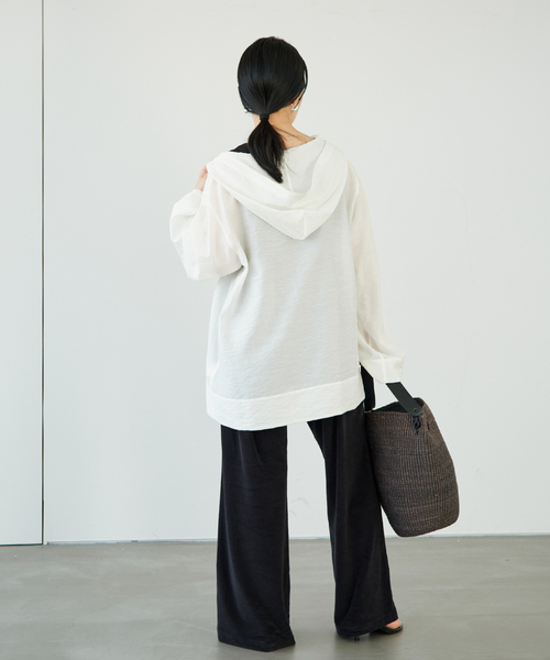 plage(プラージュ)の「Sheer Hoodie ブラウス(シャツ/ブラウス・レディース・ホワイト・FREE)」の5枚目の写真