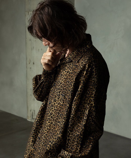 EGO TRIPPING(エゴトリッピング)の「ms6588-LEOPARD FLANNEL SHIRTS レオパードフランネルシャツ(616752)(シャツ/ブラウス・メンズ・ネイビー/ベージュ・46/48)」の21枚目の写真