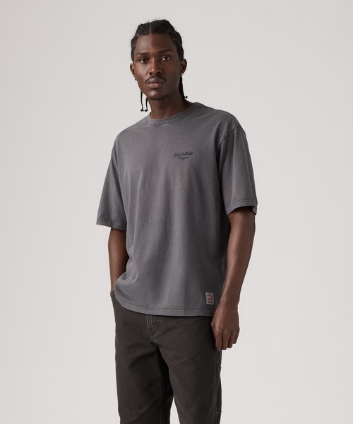 Levi's(リーバイス)の「Levi's/リーバイス WORKWEAR グラフィックTシャツ(Tシャツ/カットソー・メンズ・グレー・S/M/L)」の1枚目の写真