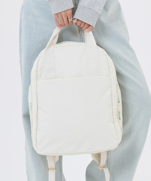 LeSportsac(レスポートサック)の「ON JOURNEY BACKPACK アーバンデュー(バックパック/リュック・レディース・ホワイト・FREE)」の2枚目の写真