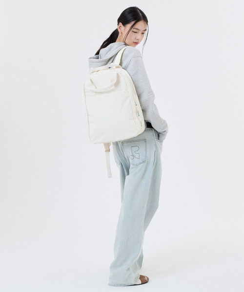 LeSportsac(レスポートサック)の「ON JOURNEY BACKPACK アーバンデュー(バックパック/リュック・レディース・ホワイト・FREE)」の3枚目の写真