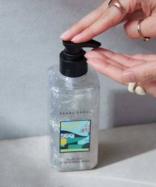 BIRTHDAY BAR(バースデイバー)の「【PEARL SHELL】 MILKY WAY BODY&HAND WASH(ハンドソープ・レディース・シルバー・0)」の5枚目の写真