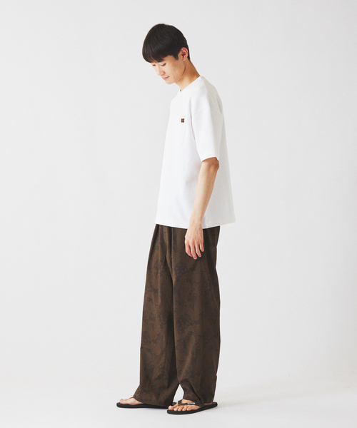 JOURNAL STANDARD relume(ジャーナルスタンダード レリューム)の「《追加》UNIVERSAL OVERALL 別注 ブラックラベル ポンチTシャツ(Tシャツ/カットソー・メンズ・ホワイト/ブラック/チャコールグレー・MEDIUM/SMALL/LARGE)」の19枚目の写真