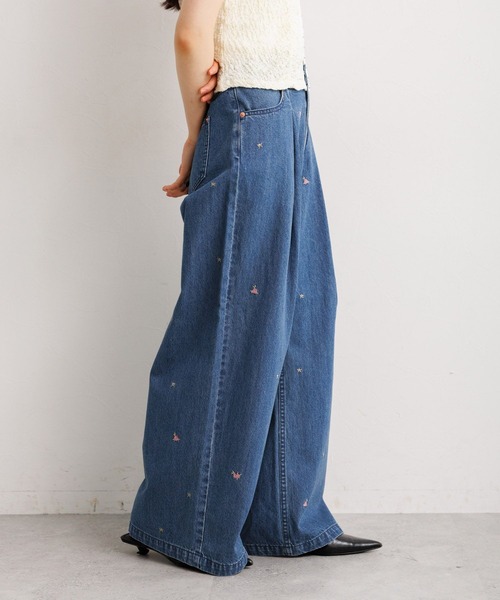 RAGEBLUE(レイジブルー)の「フラワー刺繍ワイドデニム/セットアップ対応(デニムパンツ・レディース・グレー/ブルー・FREE)」の13枚目の写真