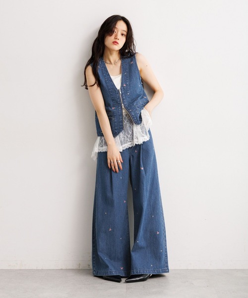 RAGEBLUE(レイジブルー)の「フラワー刺繍ワイドデニム/セットアップ対応(デニムパンツ・レディース・グレー/ブルー・FREE)」の15枚目の写真