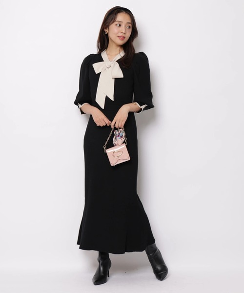 JUSGLITTY(ジャスグリッティー)の「配色ボウタイパフニットワンピース(ワンピース・レディース・ブラック/ブラウン/グレイッシュベージュ・2/1)」の6枚目の写真