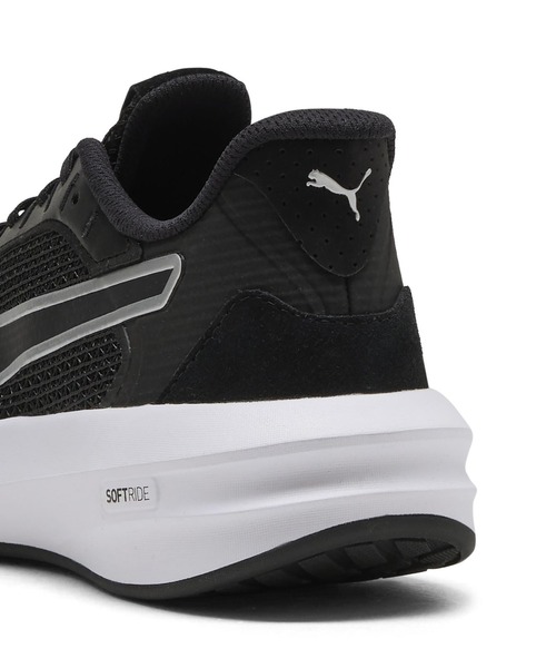 PUMA(プーマ)の「PUMA/プーマ SOFTRIDE コートニー ウィメンズ 312037(スニーカー・レディース・ホワイト/ブラック・24.0cm/23.0cm/24.5cm/23.5cm/22.5cm/25.0cm)」の7枚目の写真