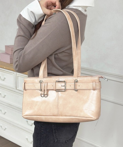 apres jour（アプレジュール）の「【apresjour ×ARIAZ】ベルトデザインハンドバッグ（ハンドバッグ・レディース・ピンク/ブラック/シルバー・FREE）」の2枚目の写真