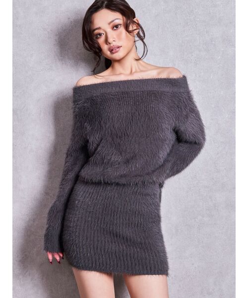 GYDA(ジェイダ)の「オフショルデザインシャギーニットワンピース(ワンピース・レディース・オフホワイト/ベージュ/チャコールグレー/ブラック・FREE)」の3枚目の写真