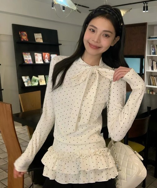 SHERU(シェル)の「クラシカルドット ボウタイペプラムトップス チュニックワンピ(Tシャツ/カットソー・レディース・ホワイト・M)」の5枚目の写真